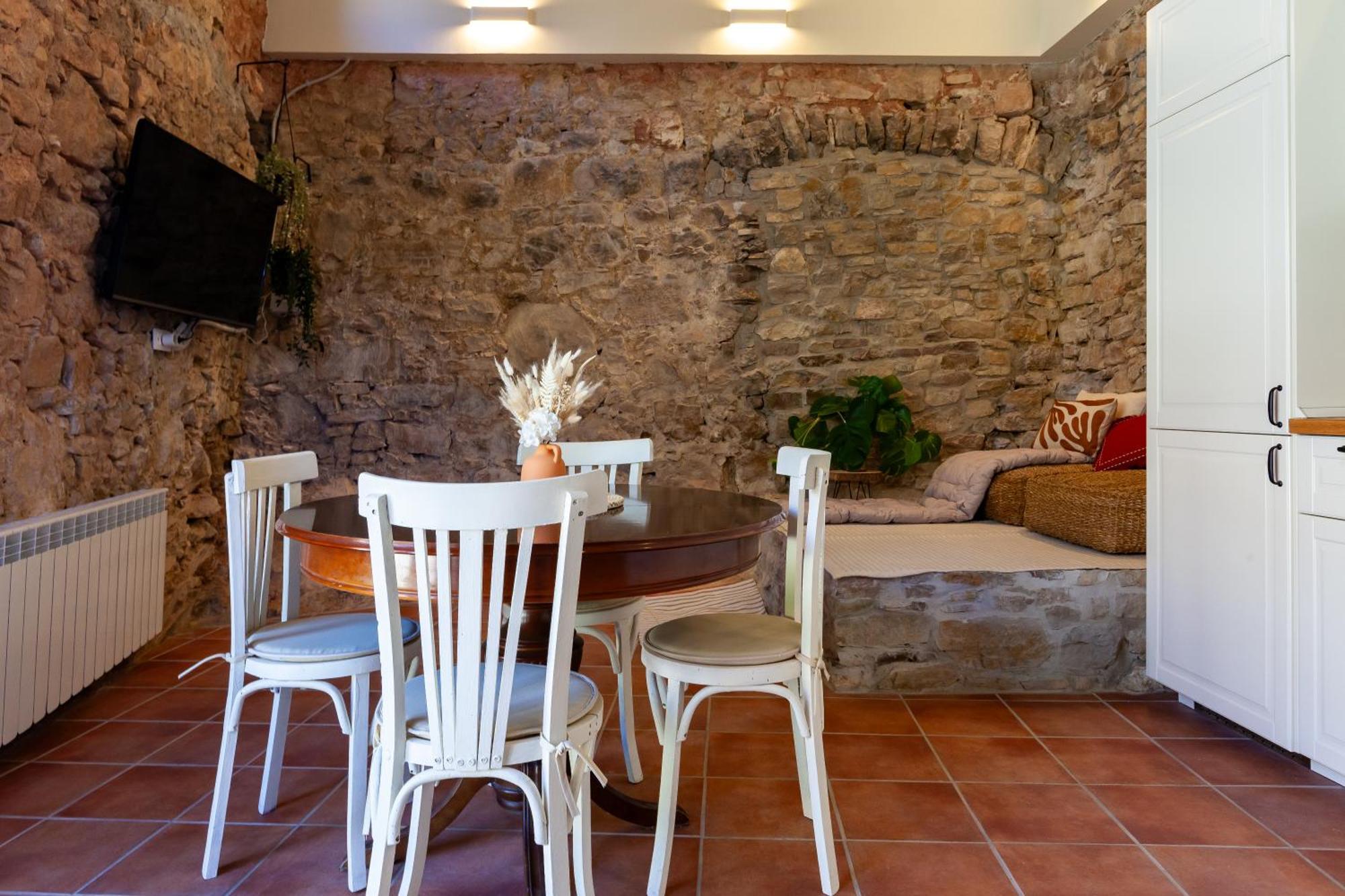 Cal Simon- Casa A Montserrat Collbató